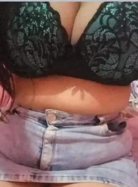 Julia Soares — 6 / 8