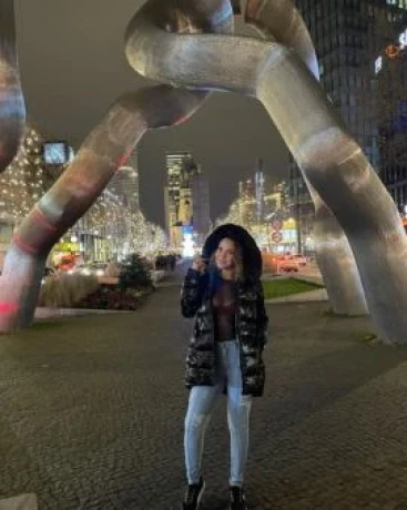 Gabi Oliveira — 4 / 5