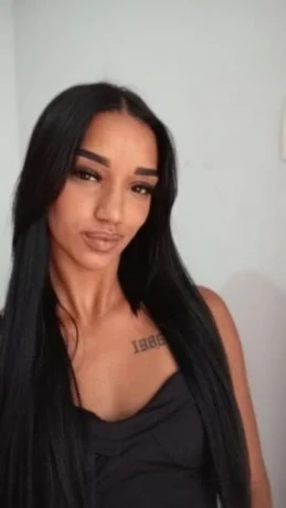 Jade Vieira — 7 / 9