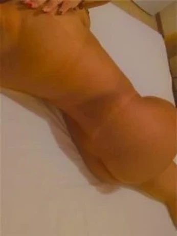 Pamela Fialho — 1 / 5