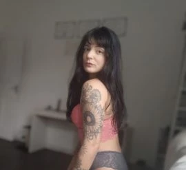 Letícia Ávila — 7 / 9