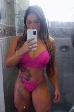 Manuella Savassi — 3 / 9