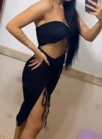 Geovanna Gonçalves — 4 / 5