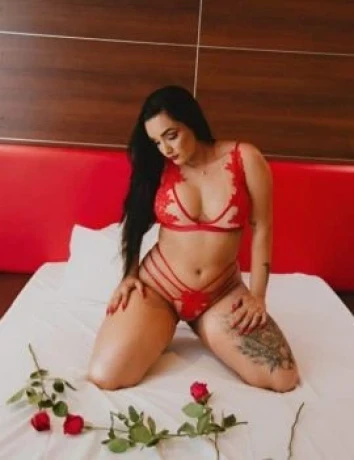 Melissa Prado — 2 / 5