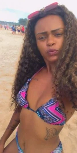 Bruna Pacheco — 2 / 4
