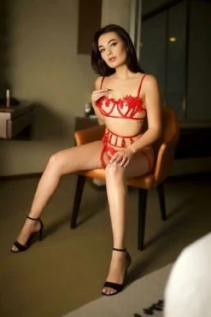 Vika Cannes — 2 / 6