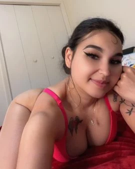 Anna Connie — 3 / 5