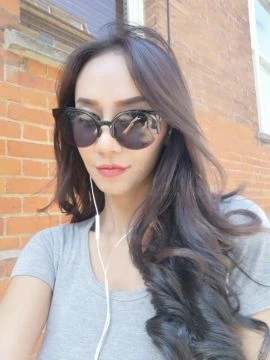 Jenny J — 5 / 9