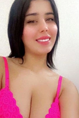 كاميليا — 1 / 4