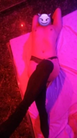 Livia Andrade — 7 / 9