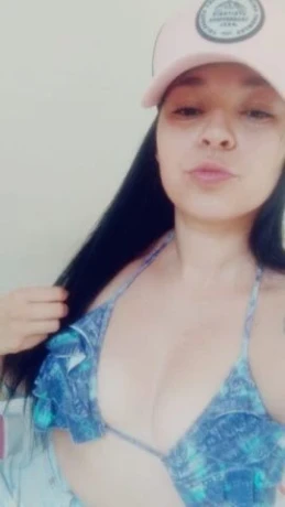 Kauany Lins — 3 / 4