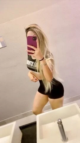 Jade Moretti — 4 / 7