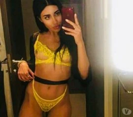 Melina — 2 / 3