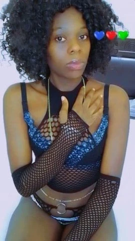 Queen Bae — 2 / 7