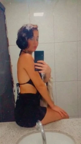 Dora Mendes — 3 / 5