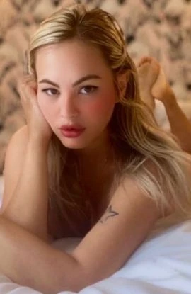 Ornella — 7 / 9