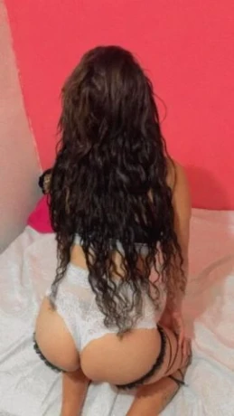 Bruna Ferraz — 7 / 9