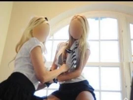 Elly & Anne — 6 / 7
