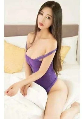 Female Escort — 3 / 4