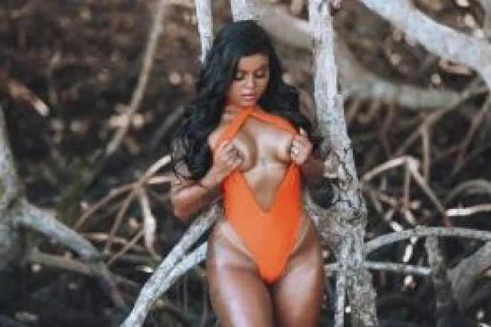 Samea Soloni — 5 / 9