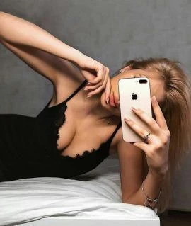 Marishka 69 — 3 / 7