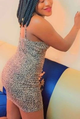 Asha, Escort, Riyadh