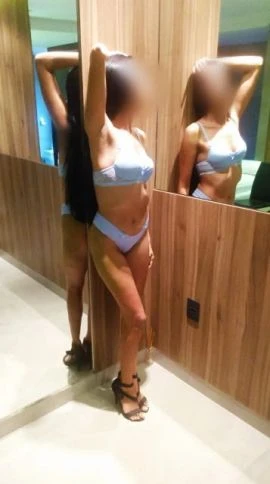 Débora Reis — 3 / 9