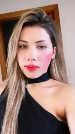 Gabriela Souza — 4 / 5