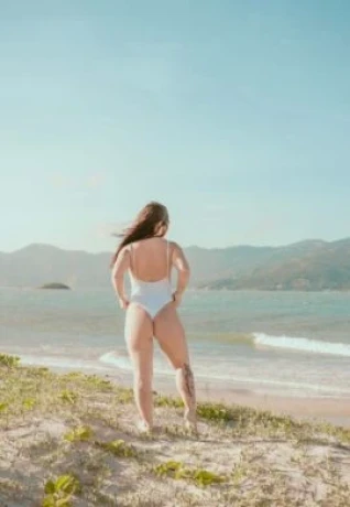 Juliana Mendes — 2 / 5