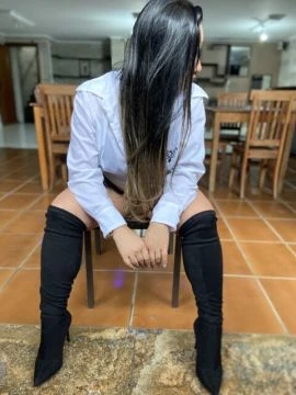 Mariana Delf — 3 / 5