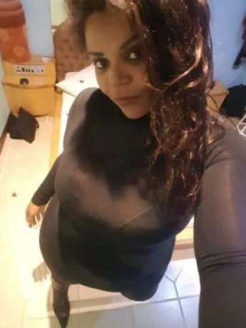 Layara Artazzio — 5 / 9