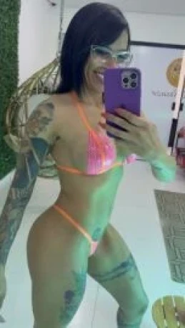 Grazi Moreira — 3 / 5