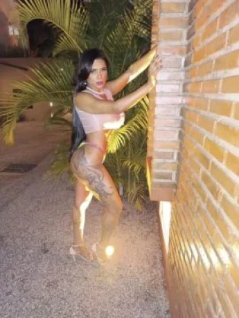 Serena Khalifa — 5 / 9