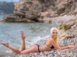 Lana — 6 / 9