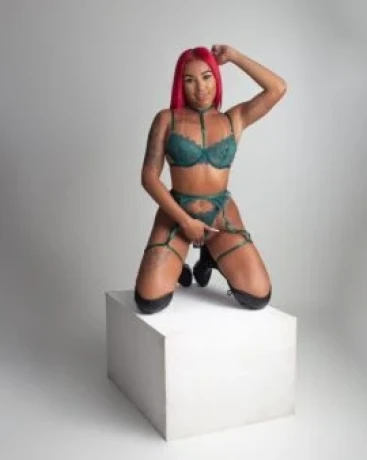 Maytê Tavares — 3 / 5