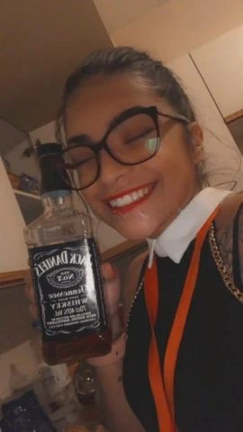 Em Rosie — 3 / 4