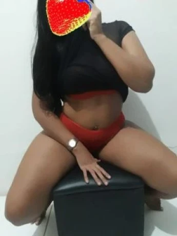 Letícia Mello — 5 / 8