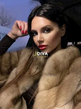 Bianca — 2 / 7