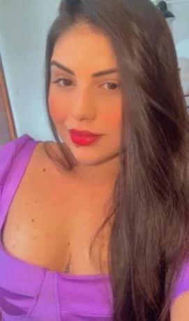 Sofia Alves — 4 / 5