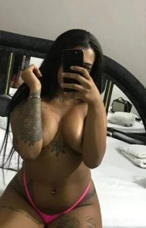 Bruna Lopez — 2 / 7