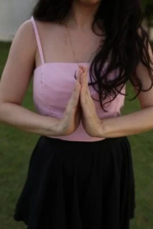 Lalita Albuquerque — 8 / 9