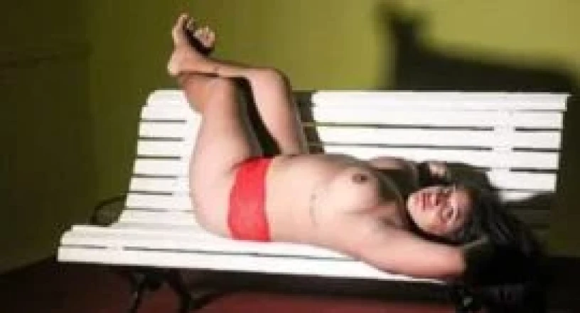 Júlia Cena — 3 / 5