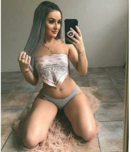 Female Escort — 2 / 3