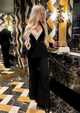 Eliza, Escort, Paris