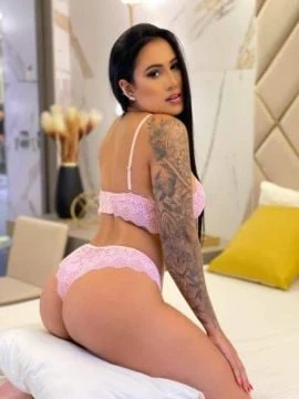 Hyanca Floro — 2 / 8