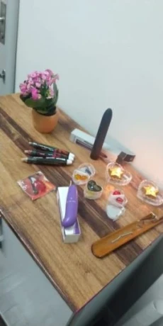 Jade Vasconcelos — 2 / 9