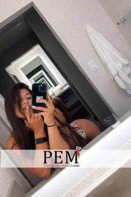 Soniya, Escort, Munich
