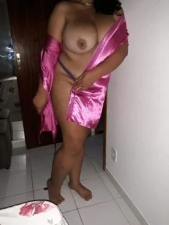 Luna Bitencourt — 1 / 8