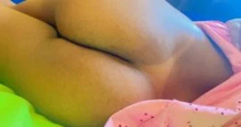 Iara Ferrari — 1 / 5