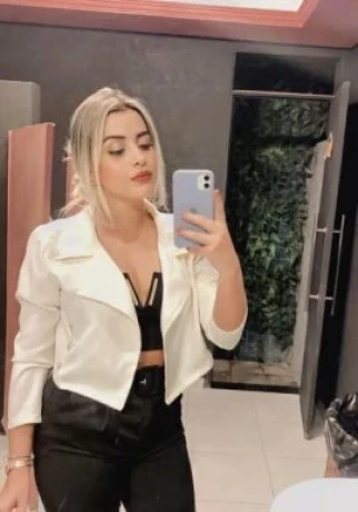 Júlia Alcântara — 3 / 5